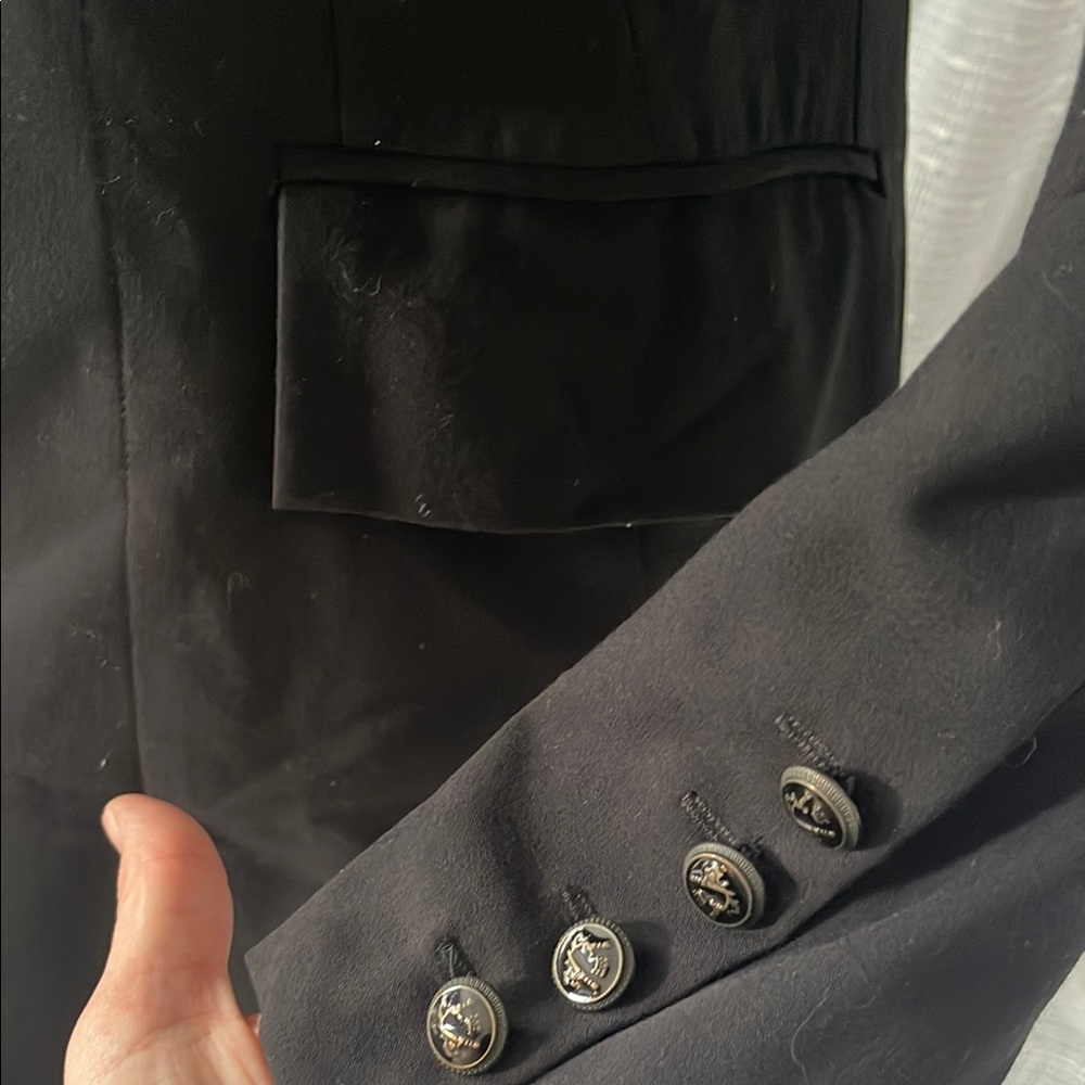 Elegant Black Women's Coat - Picture 3 of 6